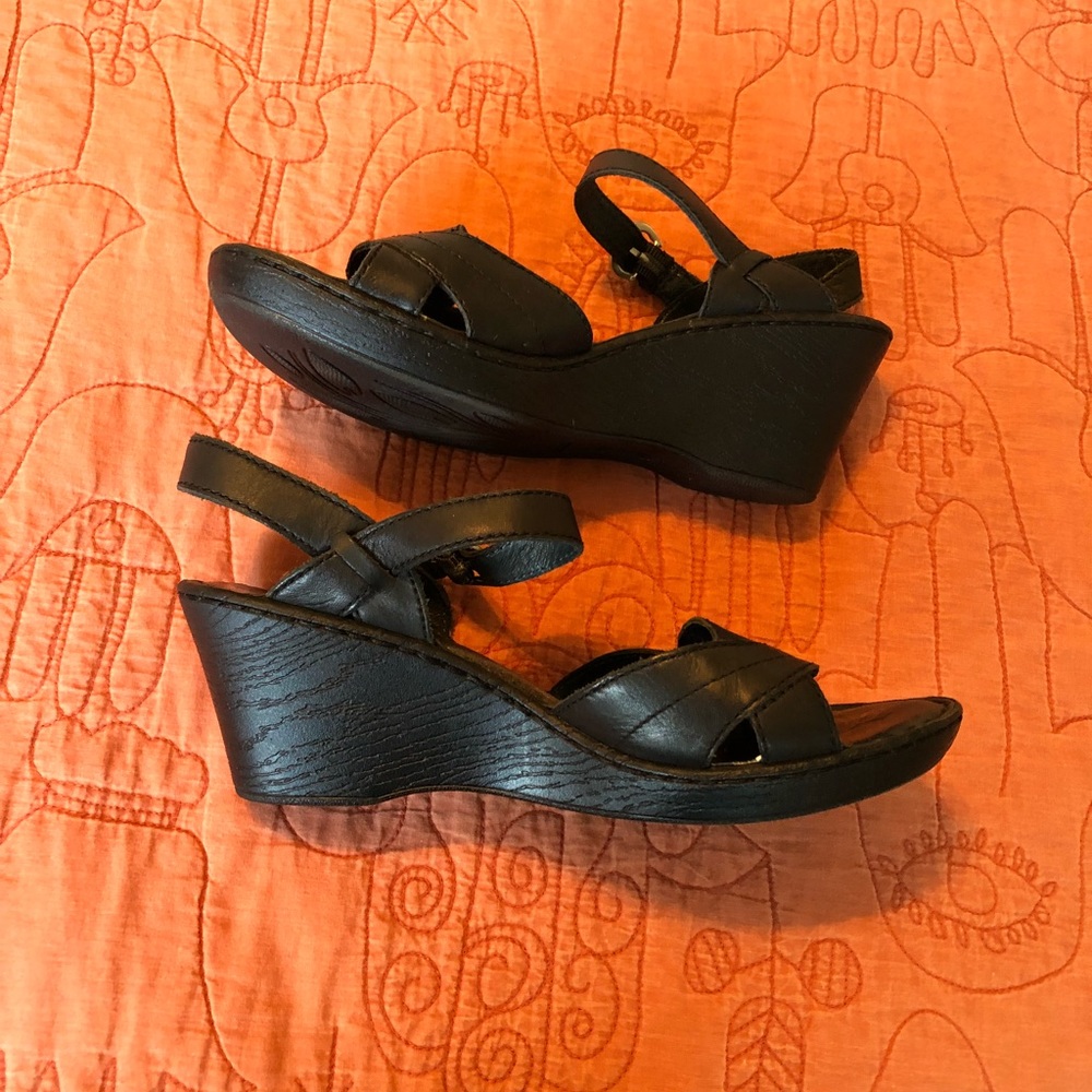 WORN ONCE Born black leather wedges
